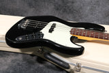 2022 Fender American Professional II Jazz Bass - Black