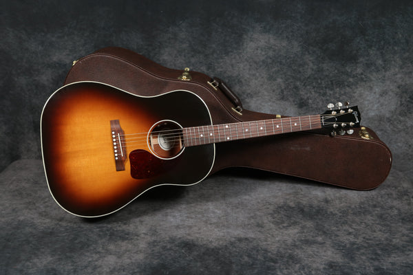 2021 Gibson J-45 Standard, Sunburst