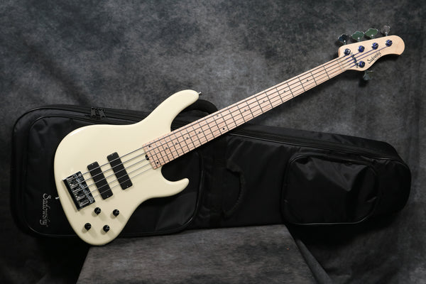 2020's Sadowsky MetroLine 24-Fret Modern Bass, 5-String, White