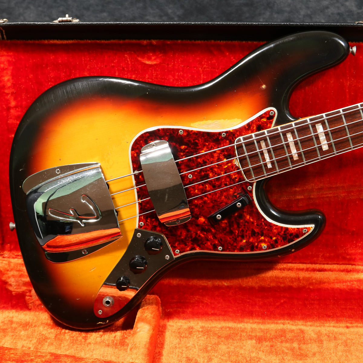 1966 Fender Jazz Bass, Sunburst – Andy Baxter Bass & Guitars